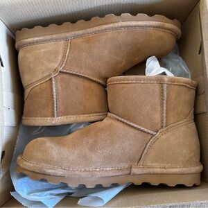 BearPaw Kids Tan Suede Short Winter Boots